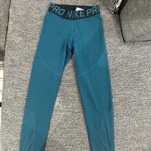 Nike work out leggings!😍